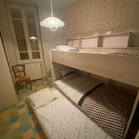 Maison De 13 Couchages A 5 Minutes Du Pal * Домпьер-сюр-Бебр