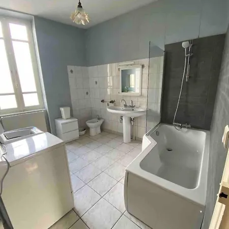 Maison De 13 Couchages A 5 Minutes Du Pal Домпьер-сюр-Бебр